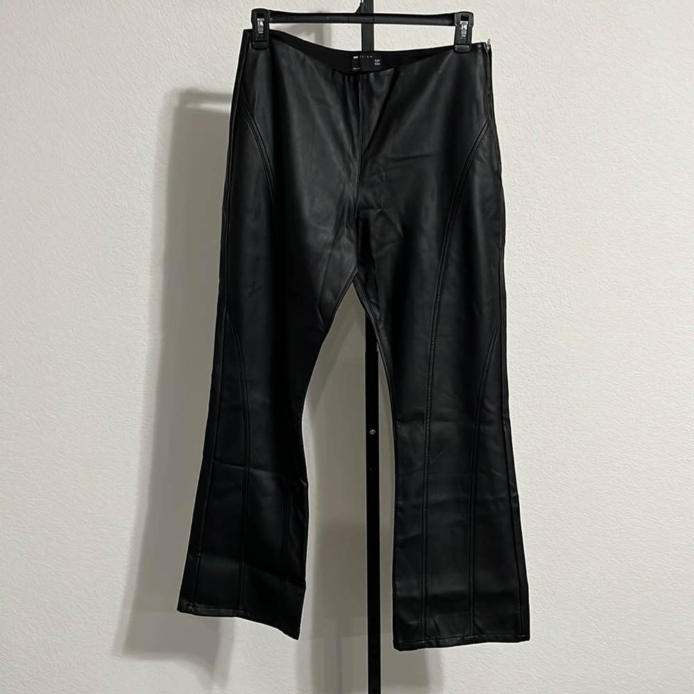 NEW ASOS Design Black Leatherlike Pants - US 10